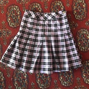 Plaid purple pleated mini skirt